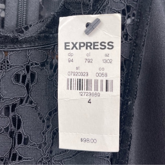 NWT EXPRESS BLACK LACE JUMPSUIT LONG SLEEVE VELVET TRIM
Size 4 - Picture 9 of 13